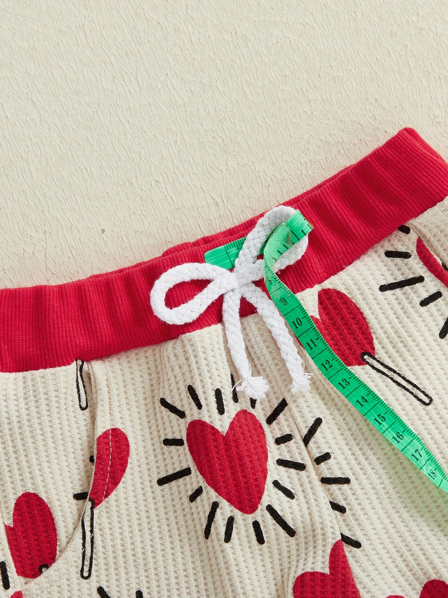 Toddler Boys Valentine's Day Outfit Set - Letter Embroidery T-Shirt & Candy Heart Shorts