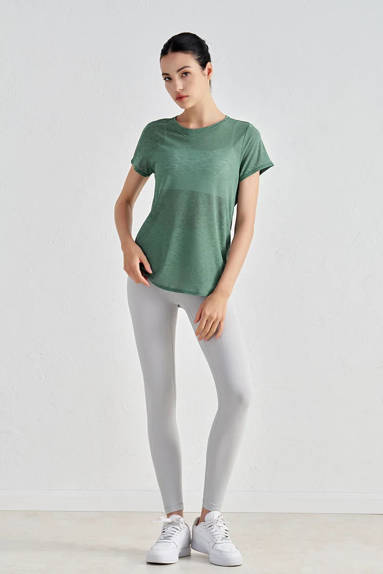 Polyester Sports T-Shirt - Breathable Yoga Running Fitness Top Plus Size