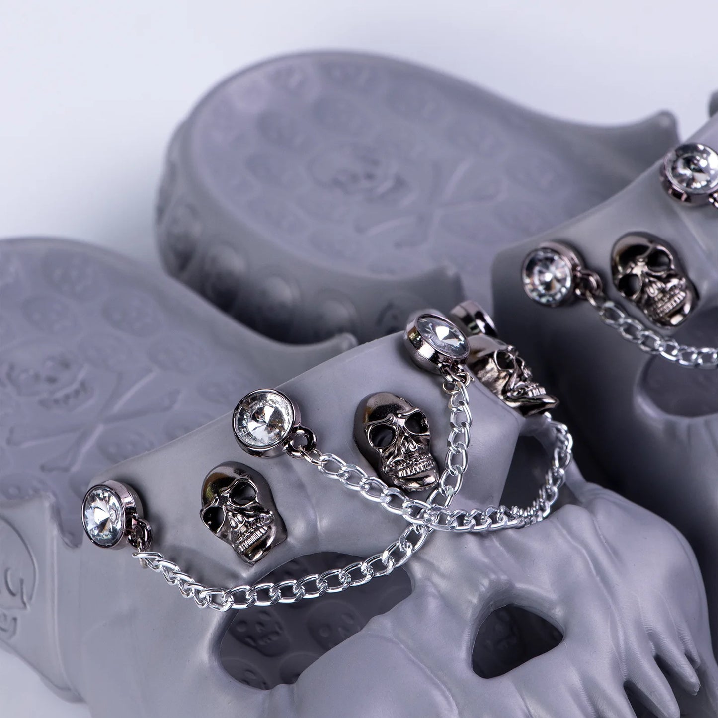 Men's Skull Design Slippers - Non-Slip Beach Sandals Slides