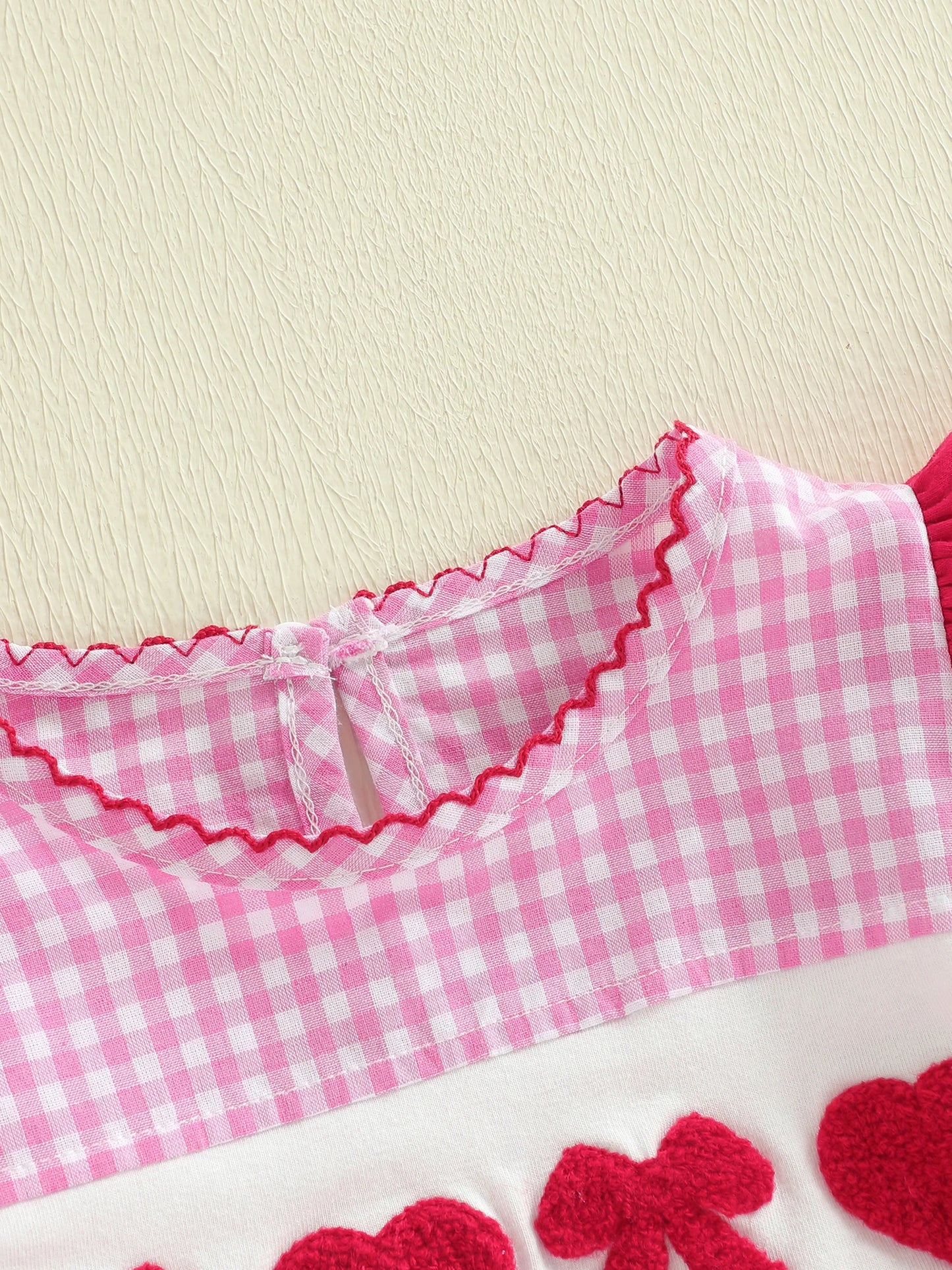 Baby Girls Boys Valentine's Day Plaid Print Bow Heart Embroidered Long Sleeve Romper