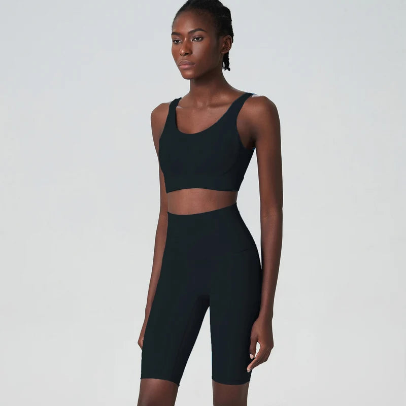 Women's 2-Piece Super Stretch Fitness Set - Short Top & Shorts Yoga Suit