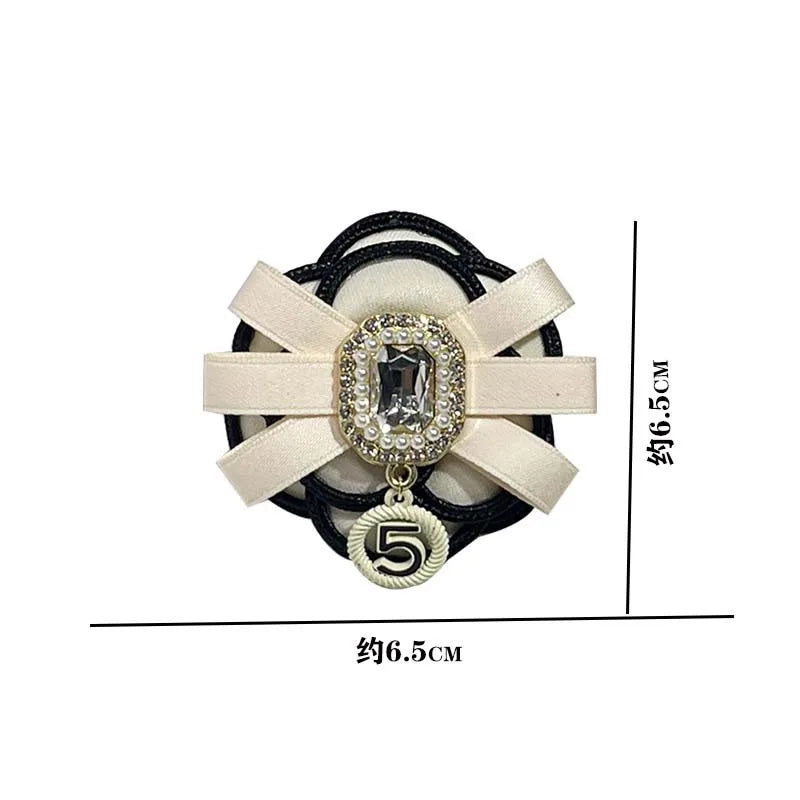 Camellia Flower Brooch Pins - Women's College Style Pearl Crystal Bow Tie Fashion Badge