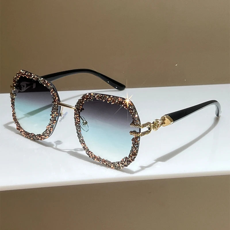 Oversized Round Rhinestone Sunglasses – Women's Gradient Multi-Colour Shades