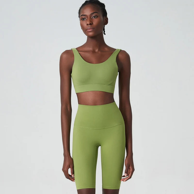 Women's 2-Piece Super Stretch Fitness Set - Short Top & Shorts Yoga Suit
