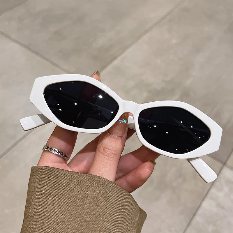 Unisex Small Oval Frame Sunglasses UV400