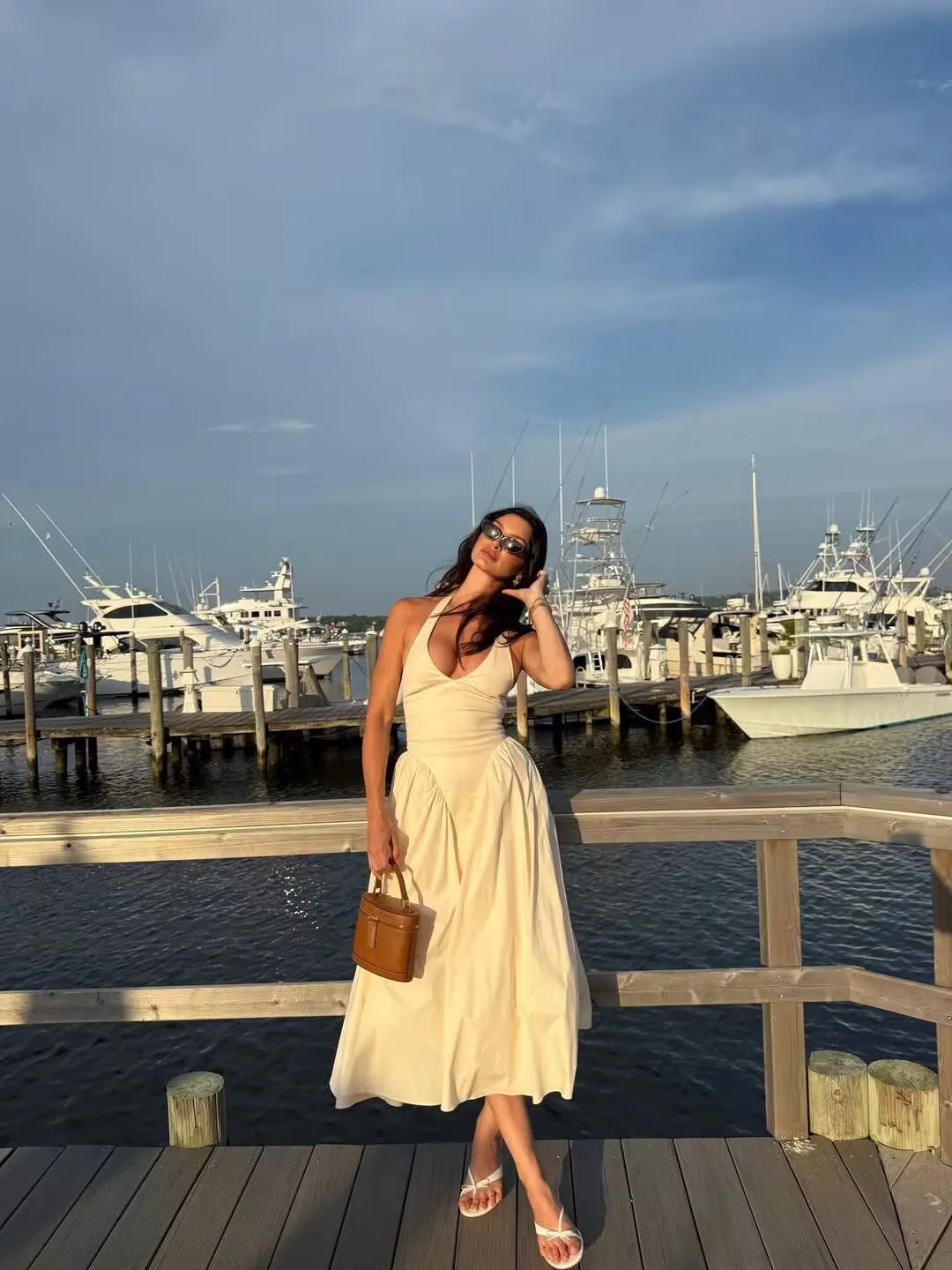 Backless Green Halter Dress - Elegant Low Waist A-Line Midi Dress