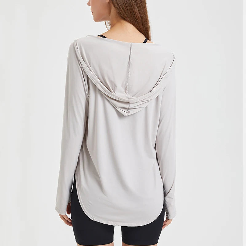 Women's Long Sleeve Hooded Yoga Shirt  Sun Protection Anti-UV Outdoor Workout Running Shirt Breathable Quick Dry Fitness Top Blouse
