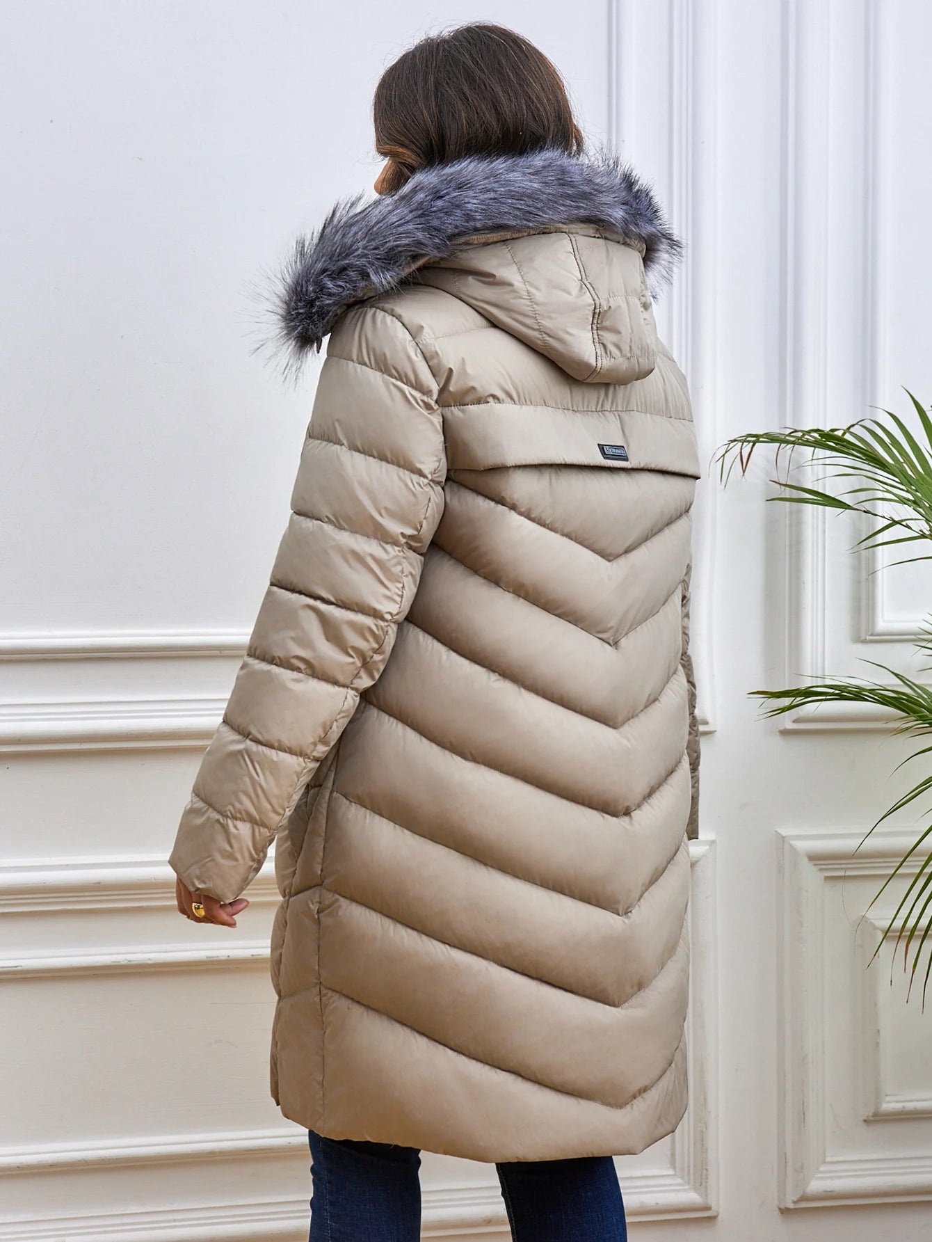 Women's Fur Collar Down Coat - Extra Long Winter Jacket