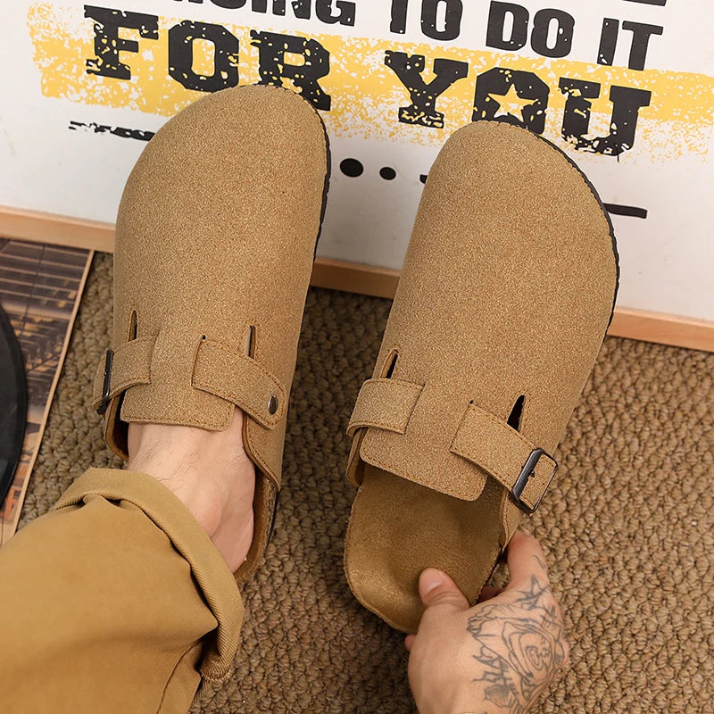 Closed Toe Slippers - Men's Buckle Design Indoor & Outdoor Garden Clogs