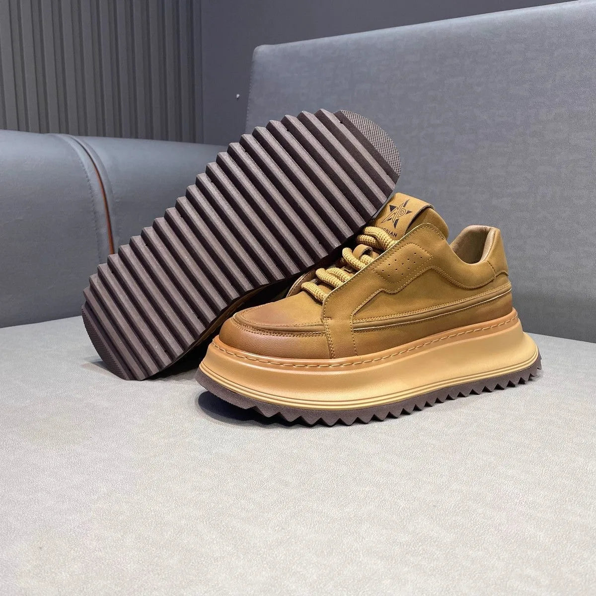 Men's Casual Platform Comfortable Skateboard Sports Shoes Lace Up Sneakers
