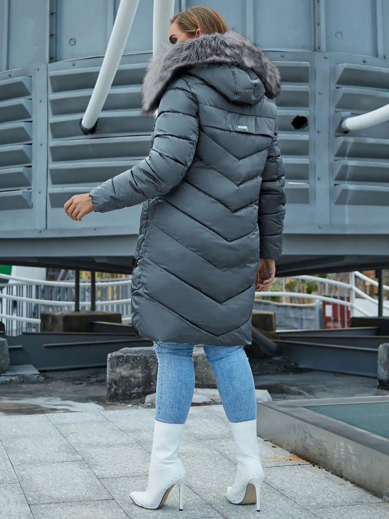 Women's Fur Collar Down Coat - Extra Long Winter Jacket