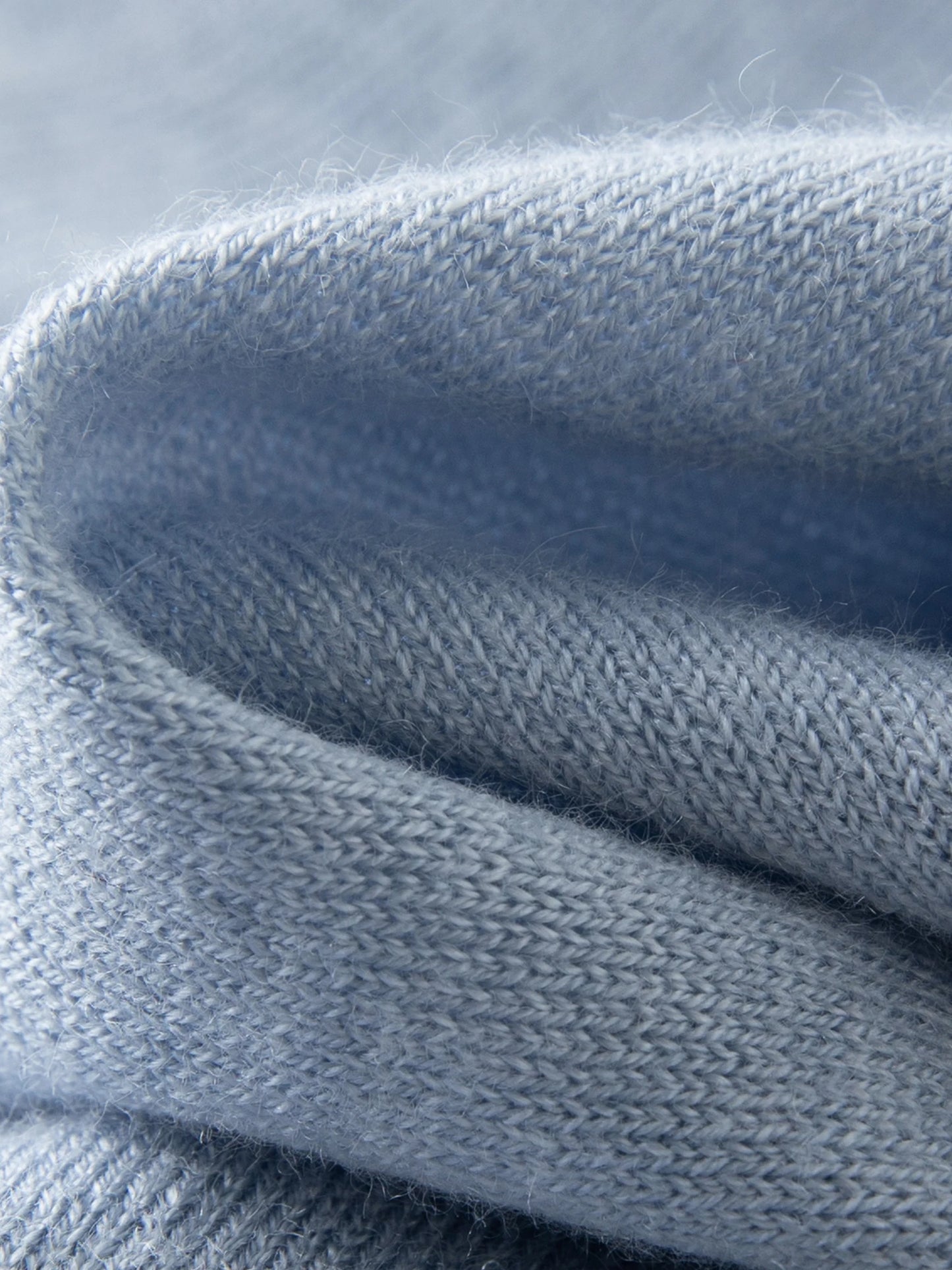 Soft Warm Cloud Shirt High-Collar Embroidered Lettering Long Sleeve Base Layer