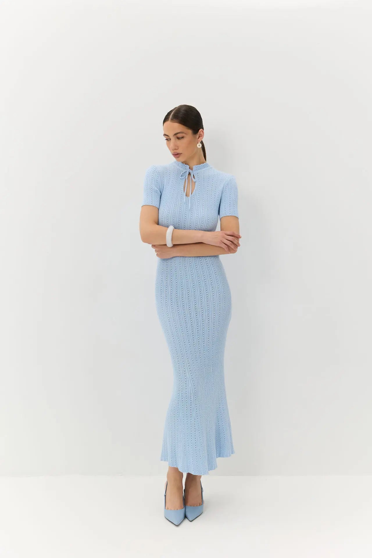 Women's Knitted Short Sleeve Maxi Dress - Casual Solid Sweater Bodycon Style