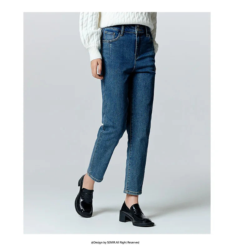 Women's Slim Fit Brushed Jeans - Tapered Winter Denim for Daily Wear