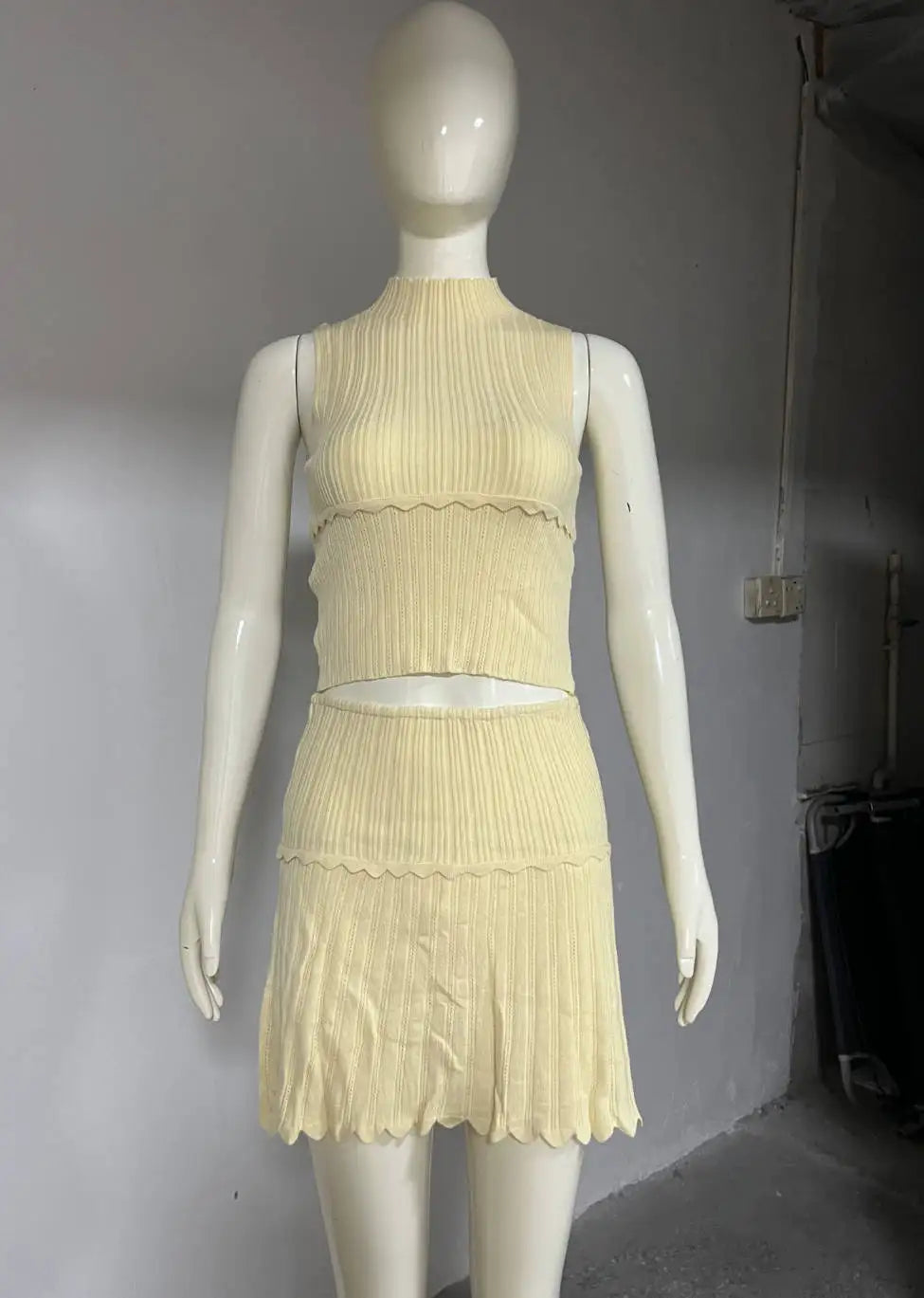 Women's Knitted Sleeveless 2 Piece Co-ord Set - Mini Skirt & Top