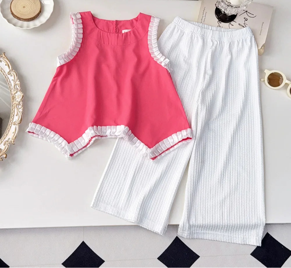 Girl's Round Neck Lace Vest Top and Strip Pants 2-Pcs Set Summer Girl Clothes 3 To 7 Years