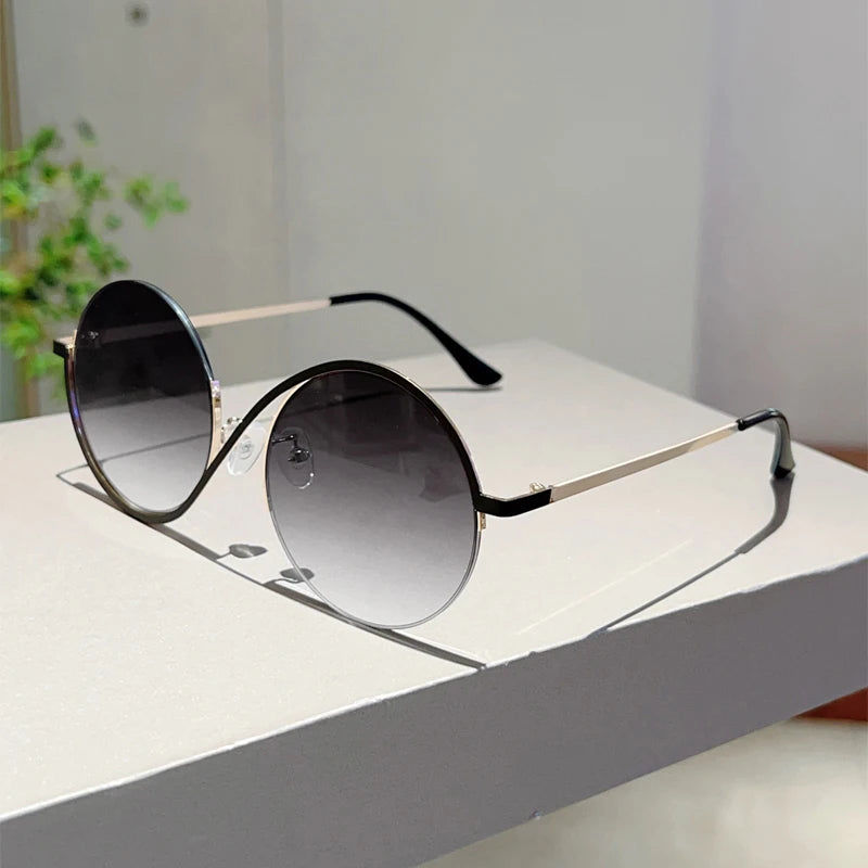 Women's Round Gradient Chic Sunglasses