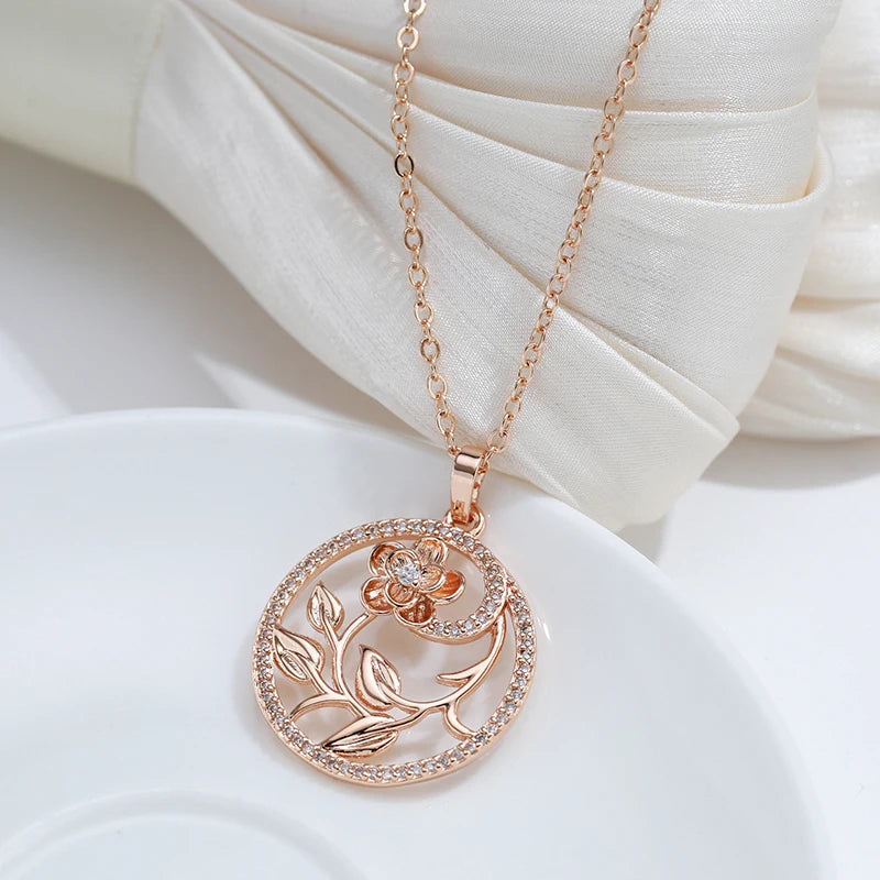 Women  585 Rose Gold Hollow Flowers Necklace