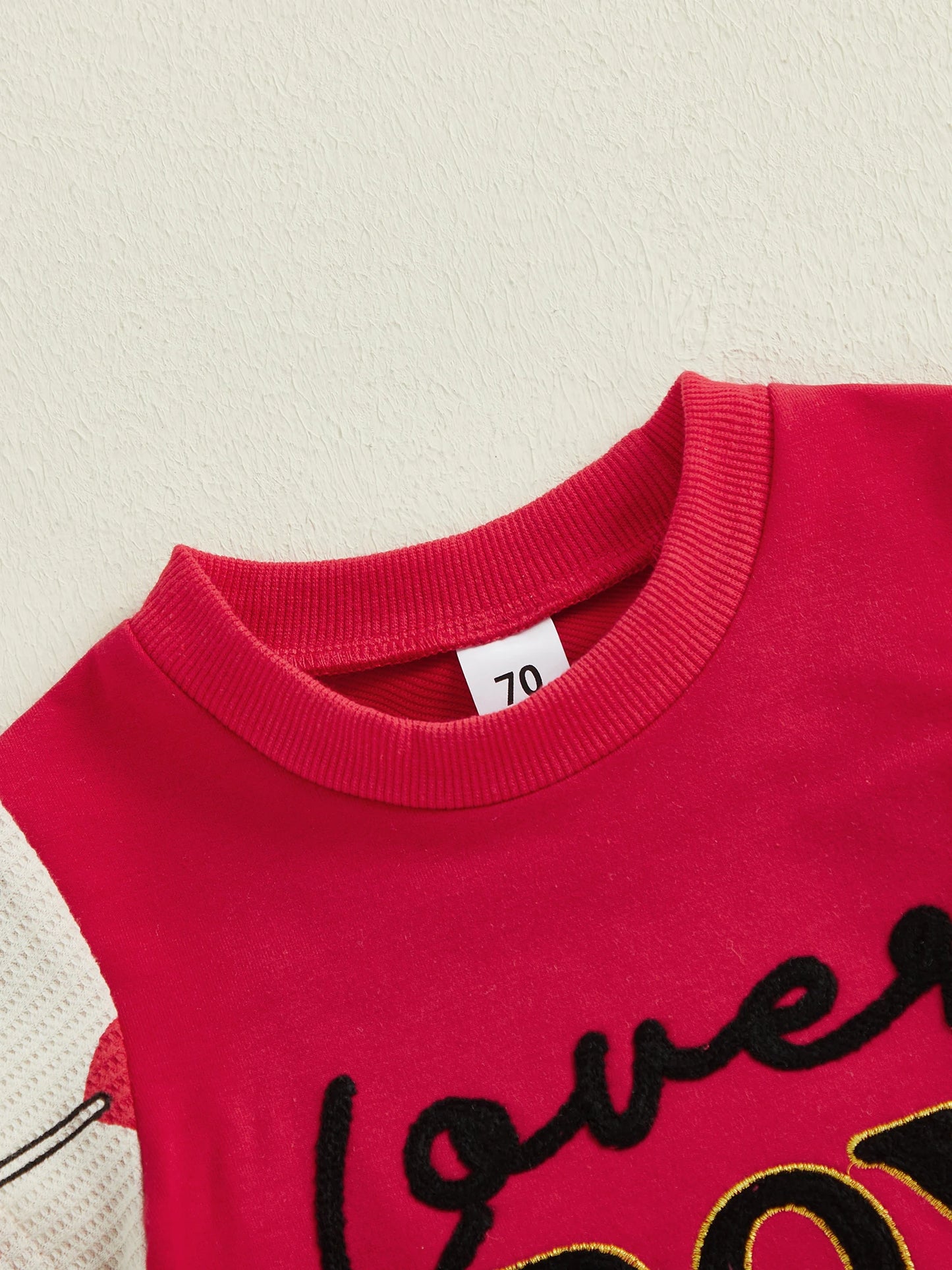 Toddler Boys Valentine's Day Outfit Set - Letter Embroidery T-Shirt & Candy Heart Shorts