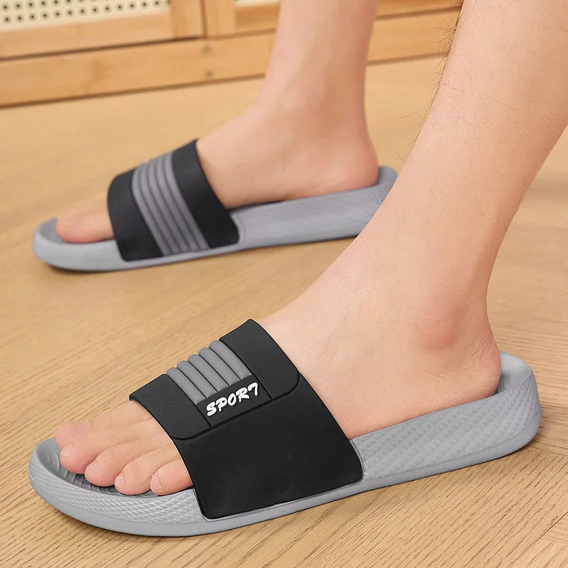 Men's Summer Slippers  Sandals Outdoor Clogs Soft Beach Slippers Comfortable Slides
