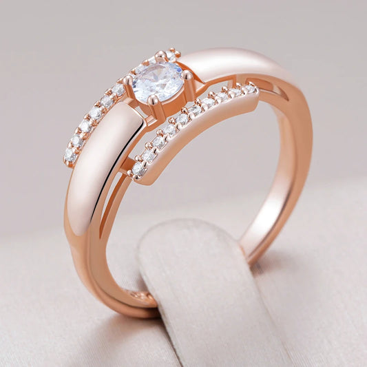 Elegant Rose Gold Wedding Ring - Natural Zircon