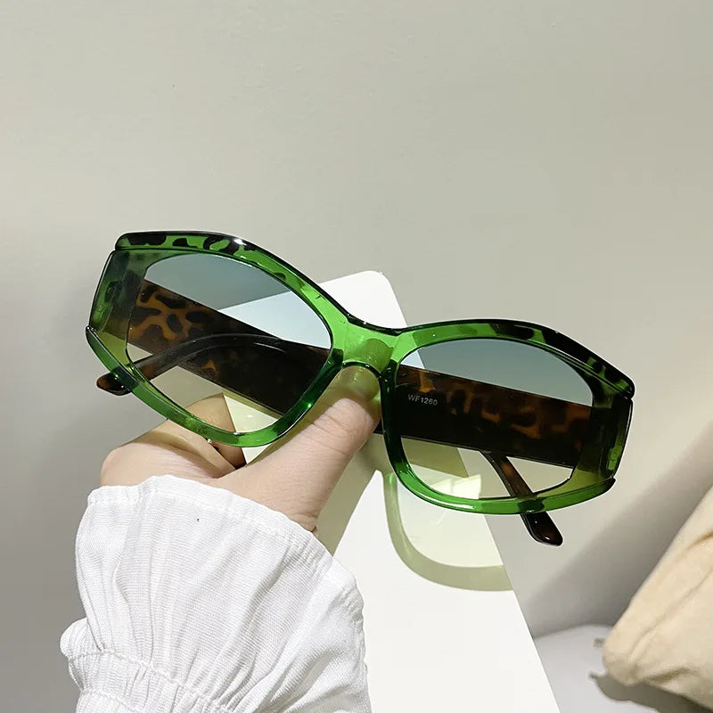 Fashion Large Frame Sunglasses - Colorful UV400 Protection for Women & Men