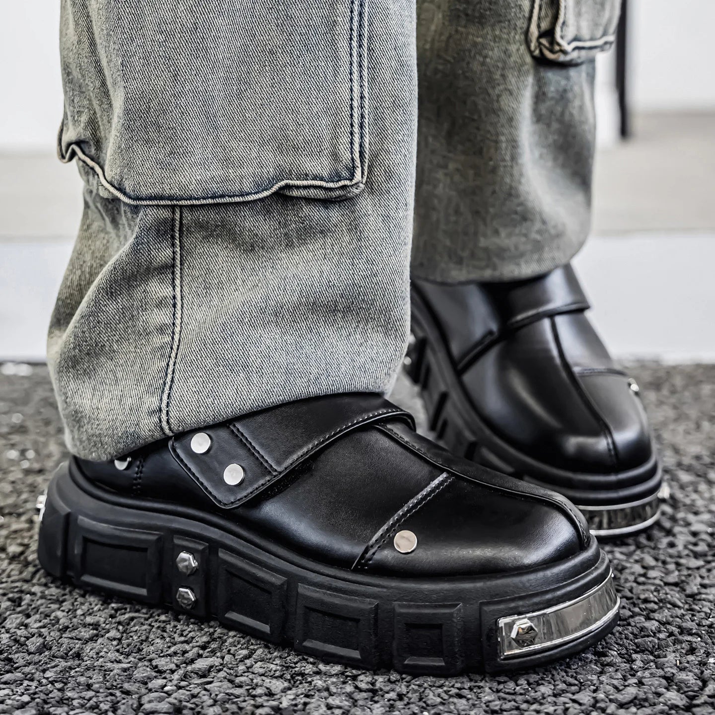 Men's Leather Platform Derby Shoes - Metal Detail Casual Dress Sneakers