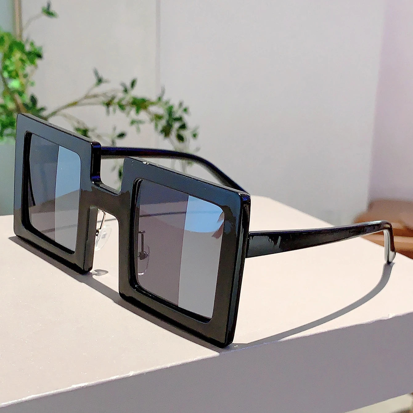 Women's Square Sunglasses