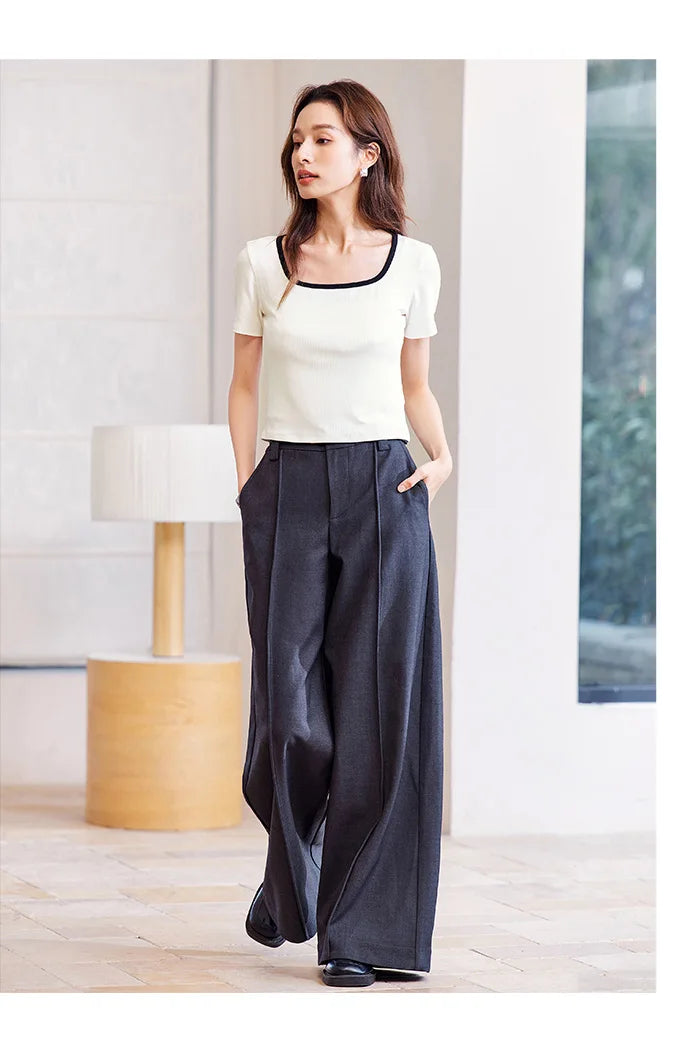 Women's Square Neck Short-Sleeved Slim Fit Top - Versatile Layering Piece