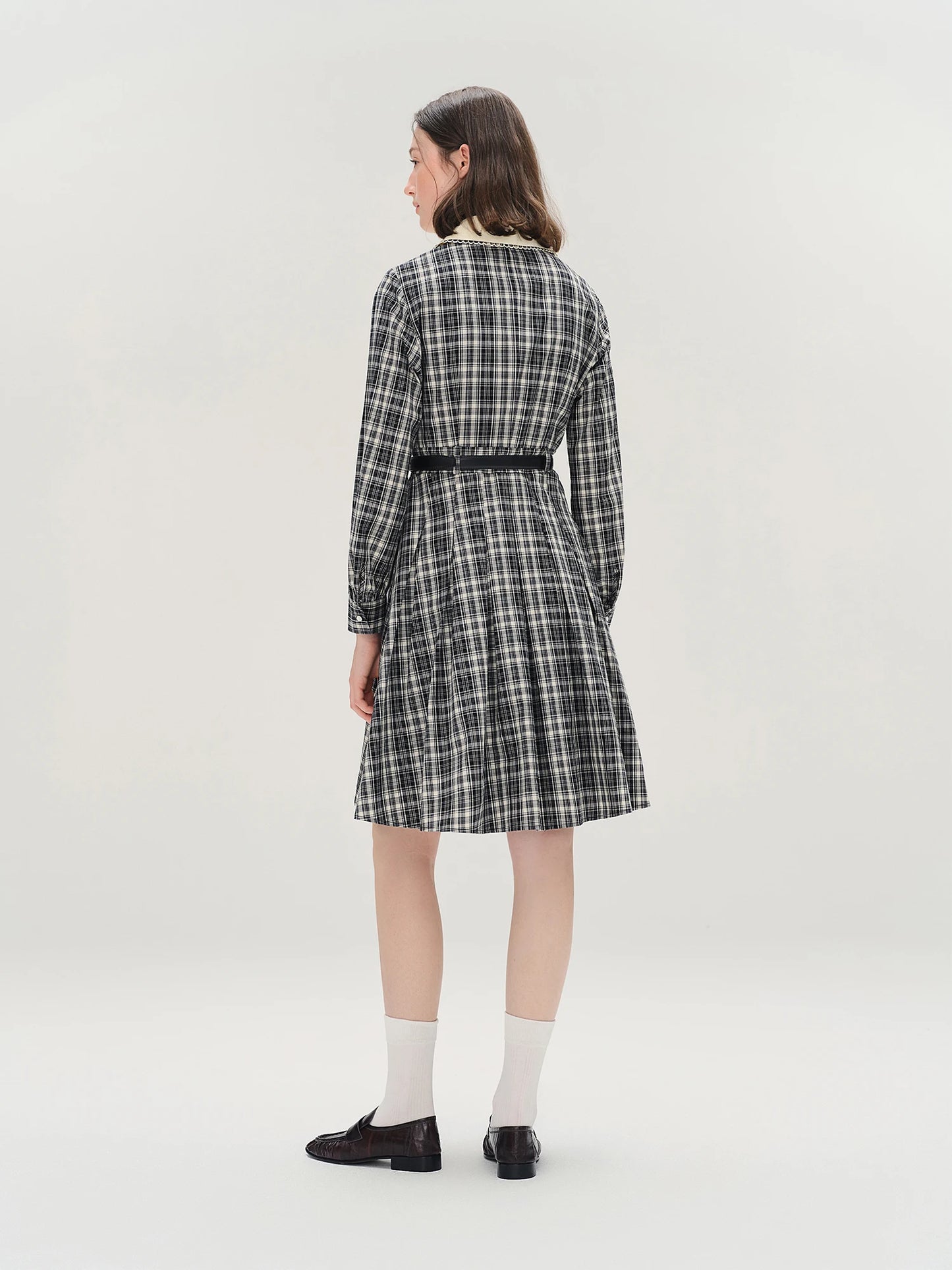 Women's Lace Peter Pan Collar Plaid Dress - Long Sleeve Vintage Style