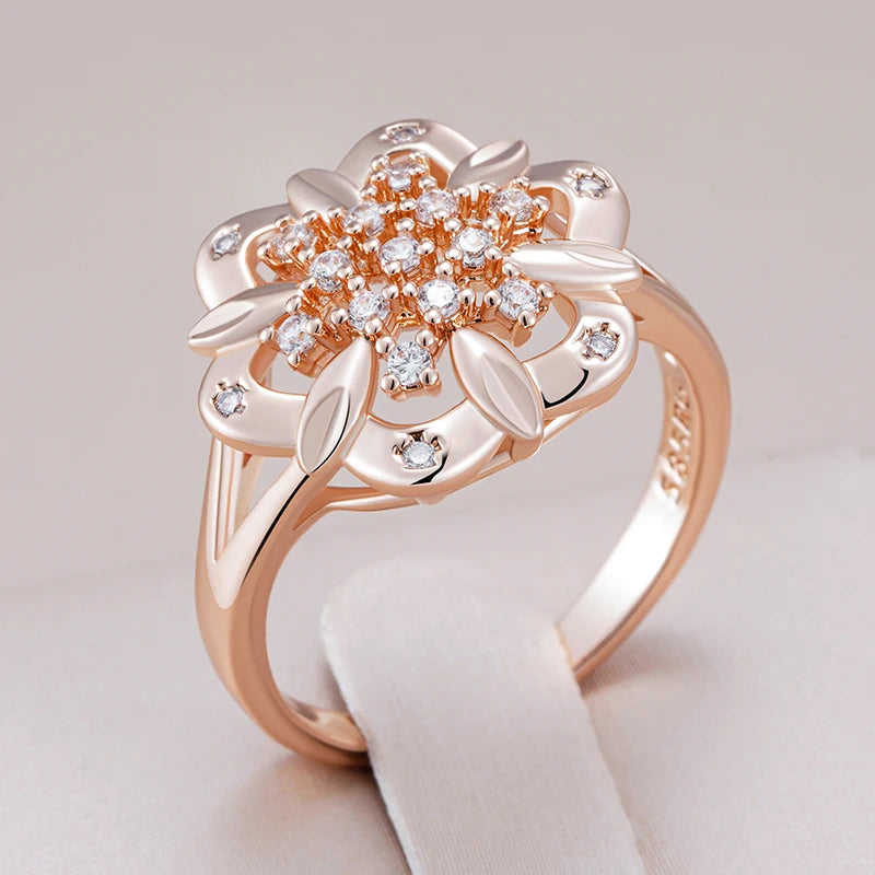 Unique Crystal Flower Wedding Ring - Rose Gold
