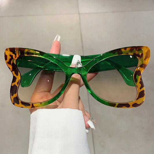 Women's Oversized Butterfly Shape Sunglasses