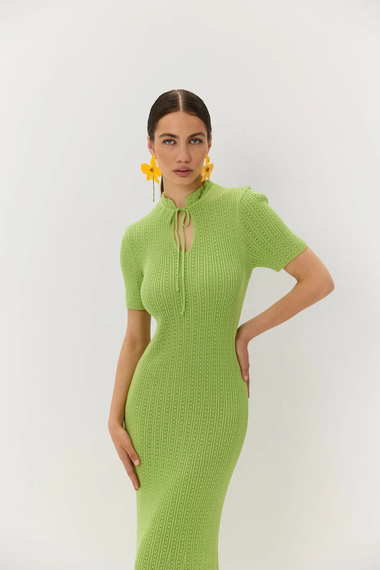 Women's Knitted Short Sleeve Maxi Dress - Casual Solid Sweater Bodycon Style