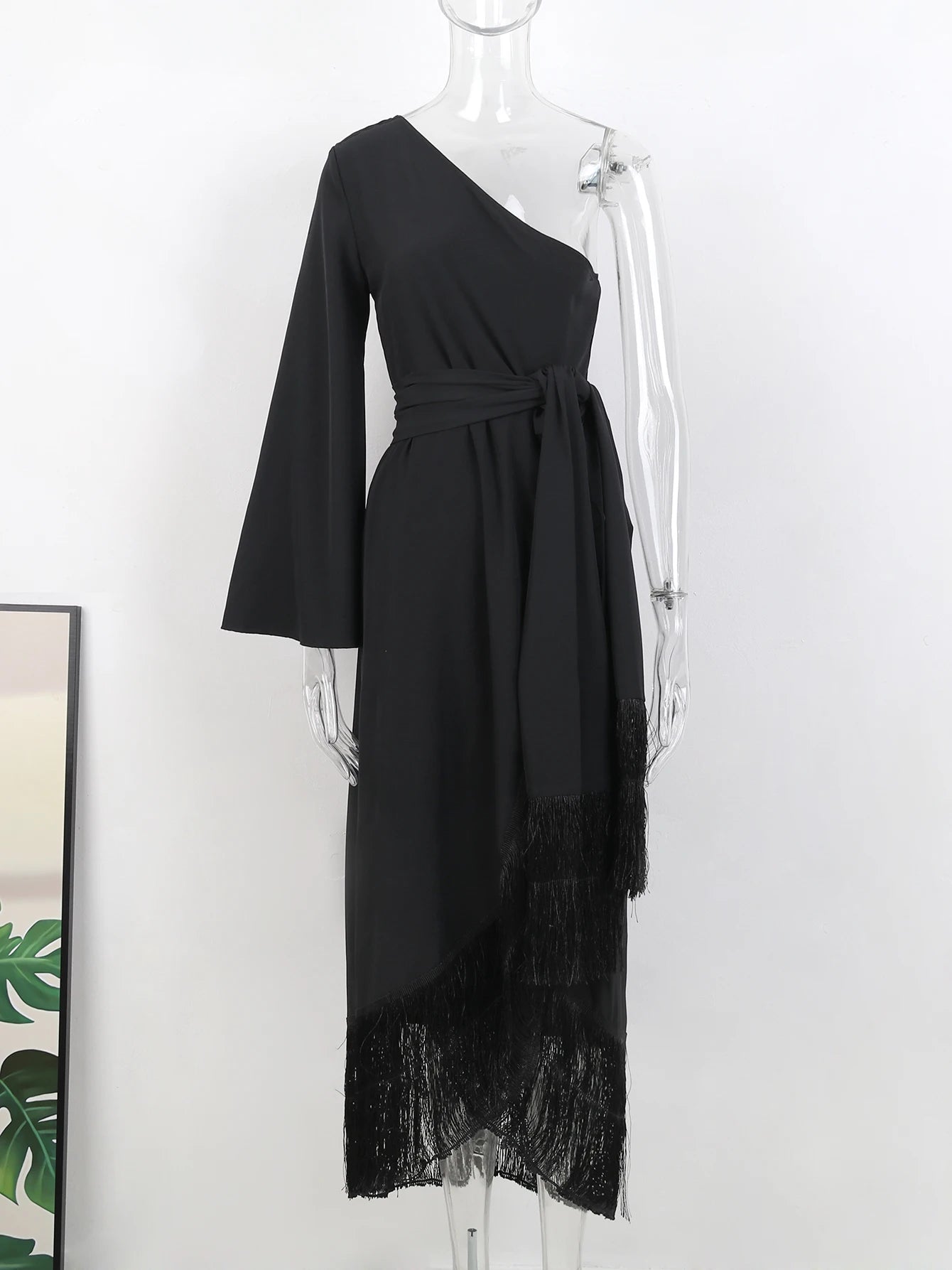 Women's One-Shoulder Long Slit Ruffled Tassel Swing Dress