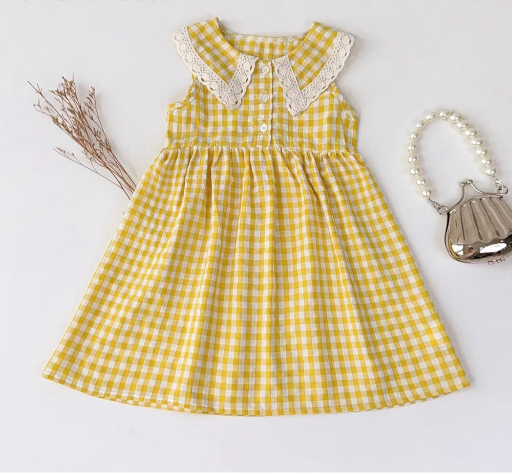 Girl's Lace Lapel Princess Sleeveless Plaid Print Dress