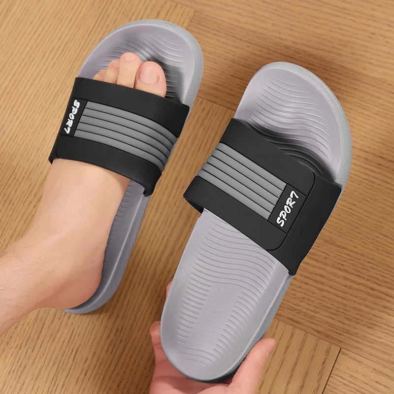 Men's Summer Slippers  Sandals Outdoor Clogs Soft Beach Slippers Comfortable Slides