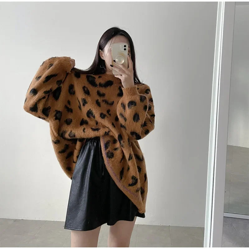 Women's Leopard Print Pullover Loose Oversized Sweater