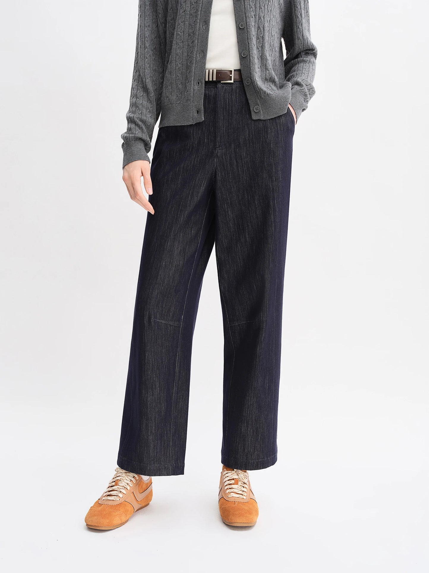 Vintage Wide Leg Jeans - High Waist Stretch Denim with Arc Hem