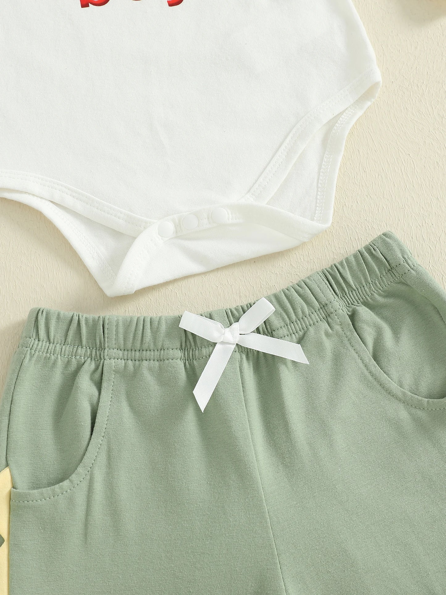 Baby Boys Dinosaur Outfit Set - 3-Piece Long Sleeve Romper, Pants & Hat (0-24M)