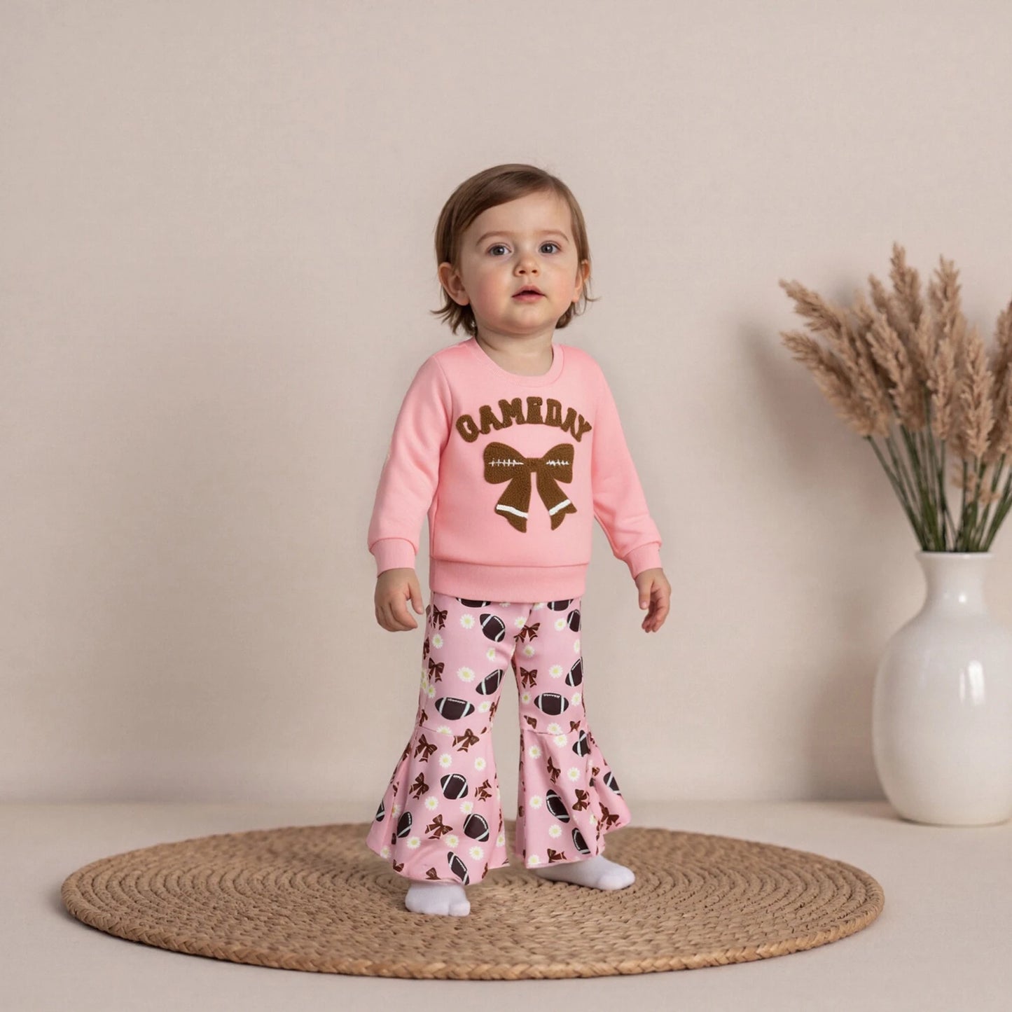 Girls Bow Embroidery Outfit Set - Long Sleeve Letter Pullover Sweatshirt & Football Flare Pants (0-4Y)