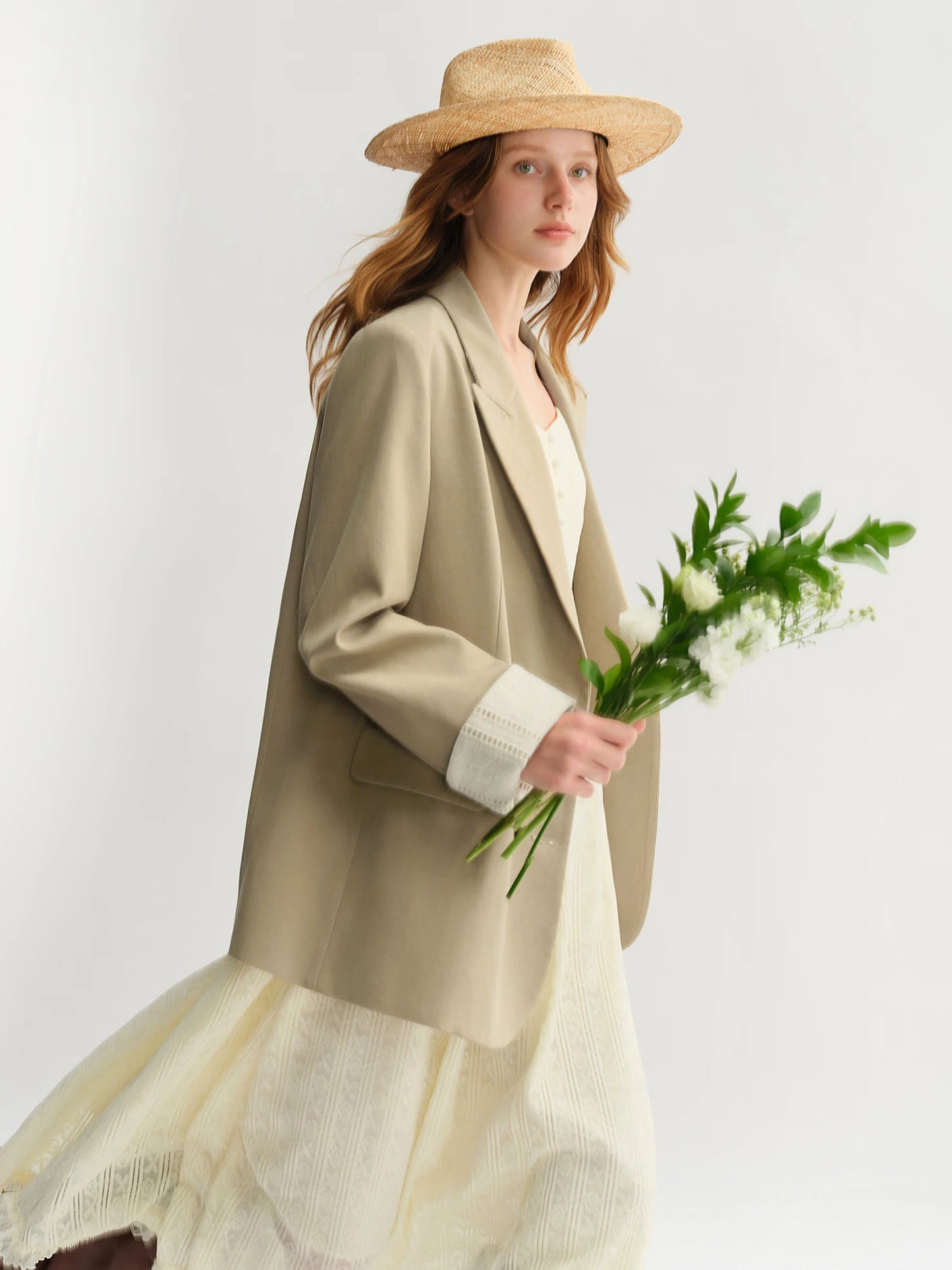 Plus Size Peaked Lapel Embroidery Blazer Dress Set