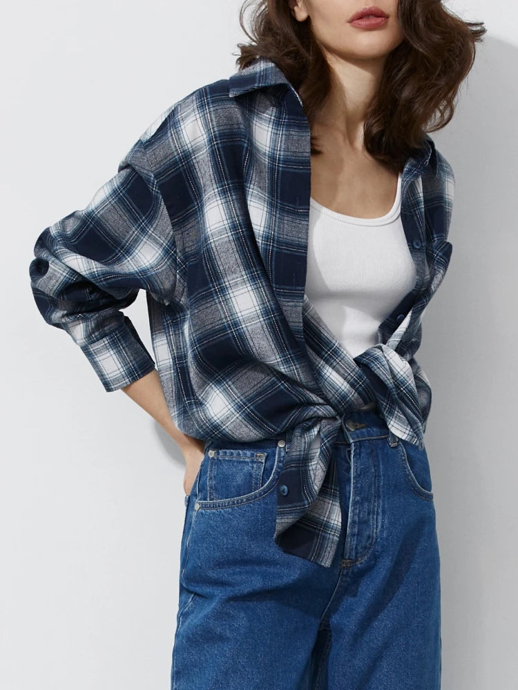 Women's Retro Plaid Turn Down Collar Shirt