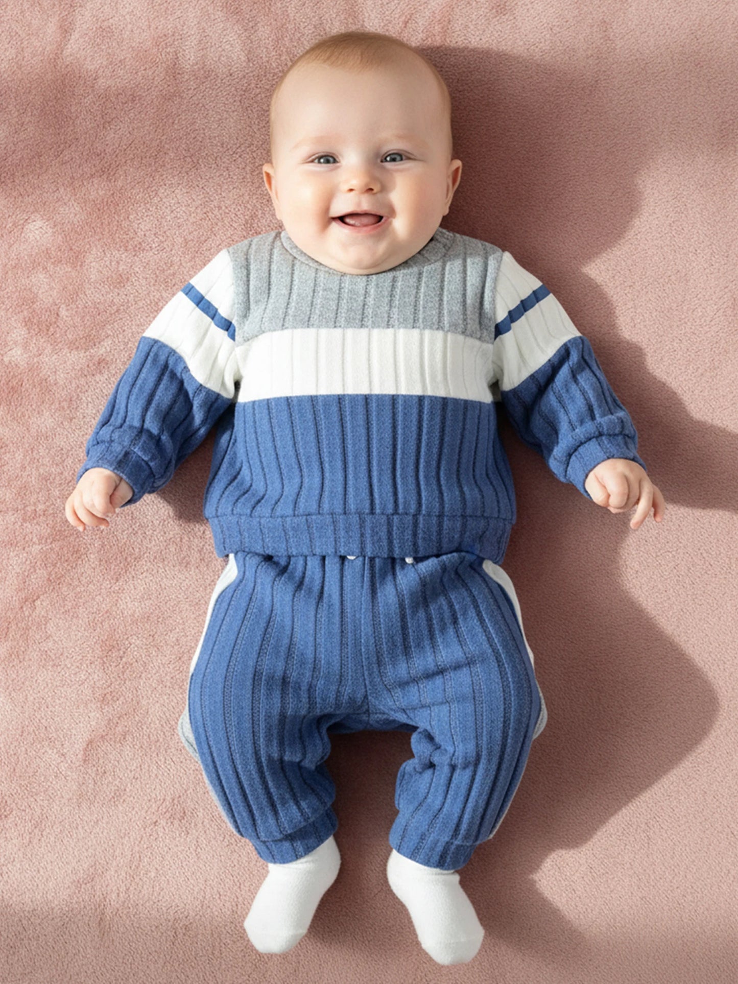 Baby Boys 2-Piece Outfit Set - Contrast Sweatshirt & Elastic Waist Pants
