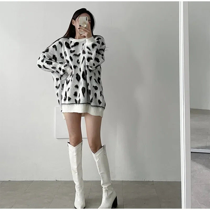 Women's Leopard Print Pullover Loose Oversized Sweater