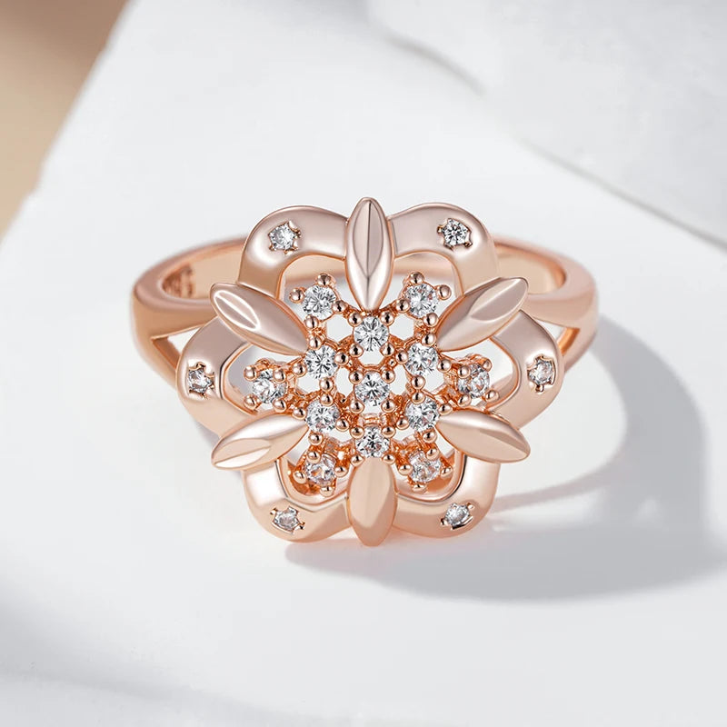 Unique Crystal Flower Wedding Ring - Rose Gold