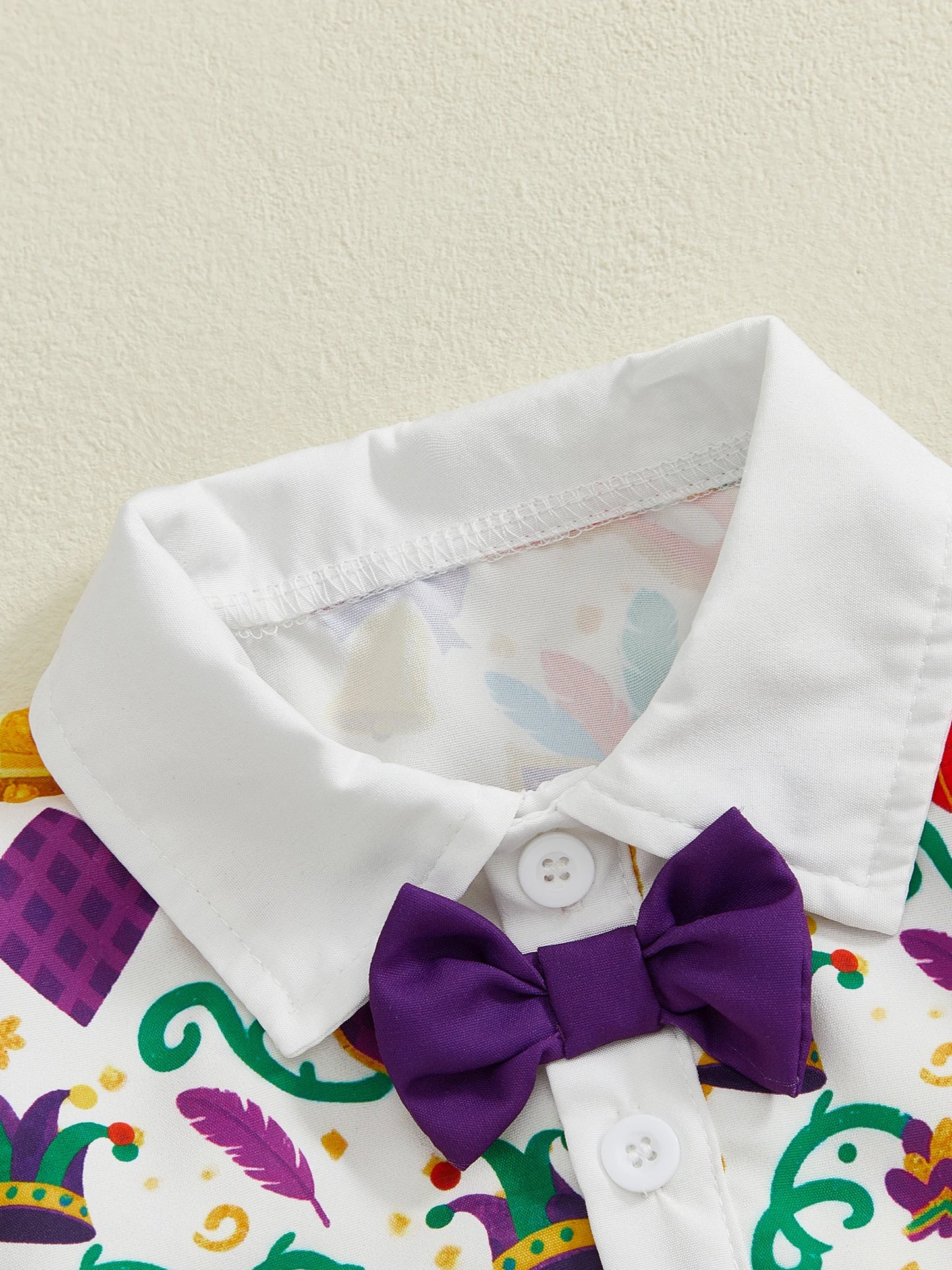 Toddler Boys Gentleman Outfit Set - Cartoon Print Collared Shirt with Bowtie & Shorts 1-6Y