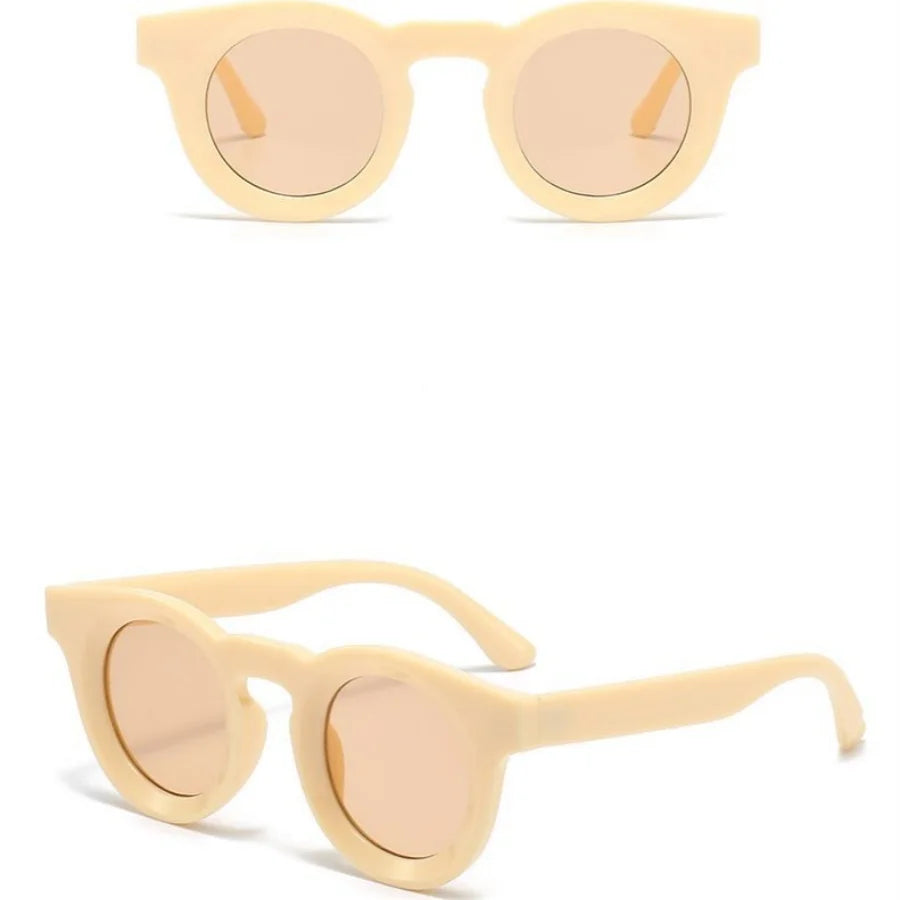 Women's Sunglasses with Round Frame  Shades