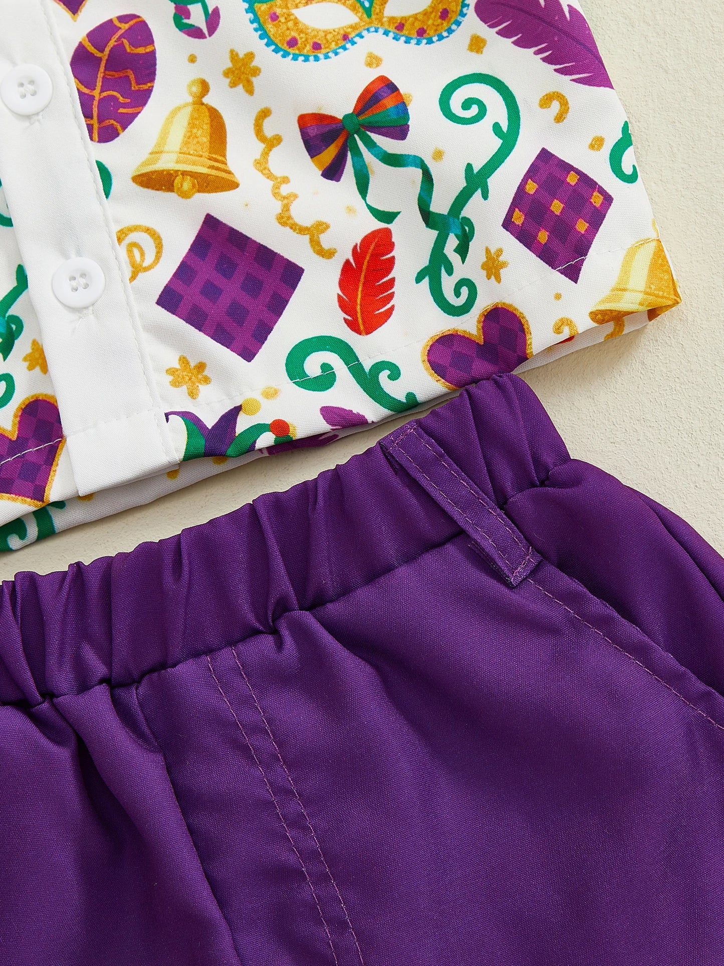 Toddler Boys Gentleman Outfit Set - Cartoon Print Collared Shirt with Bowtie & Shorts 1-6Y