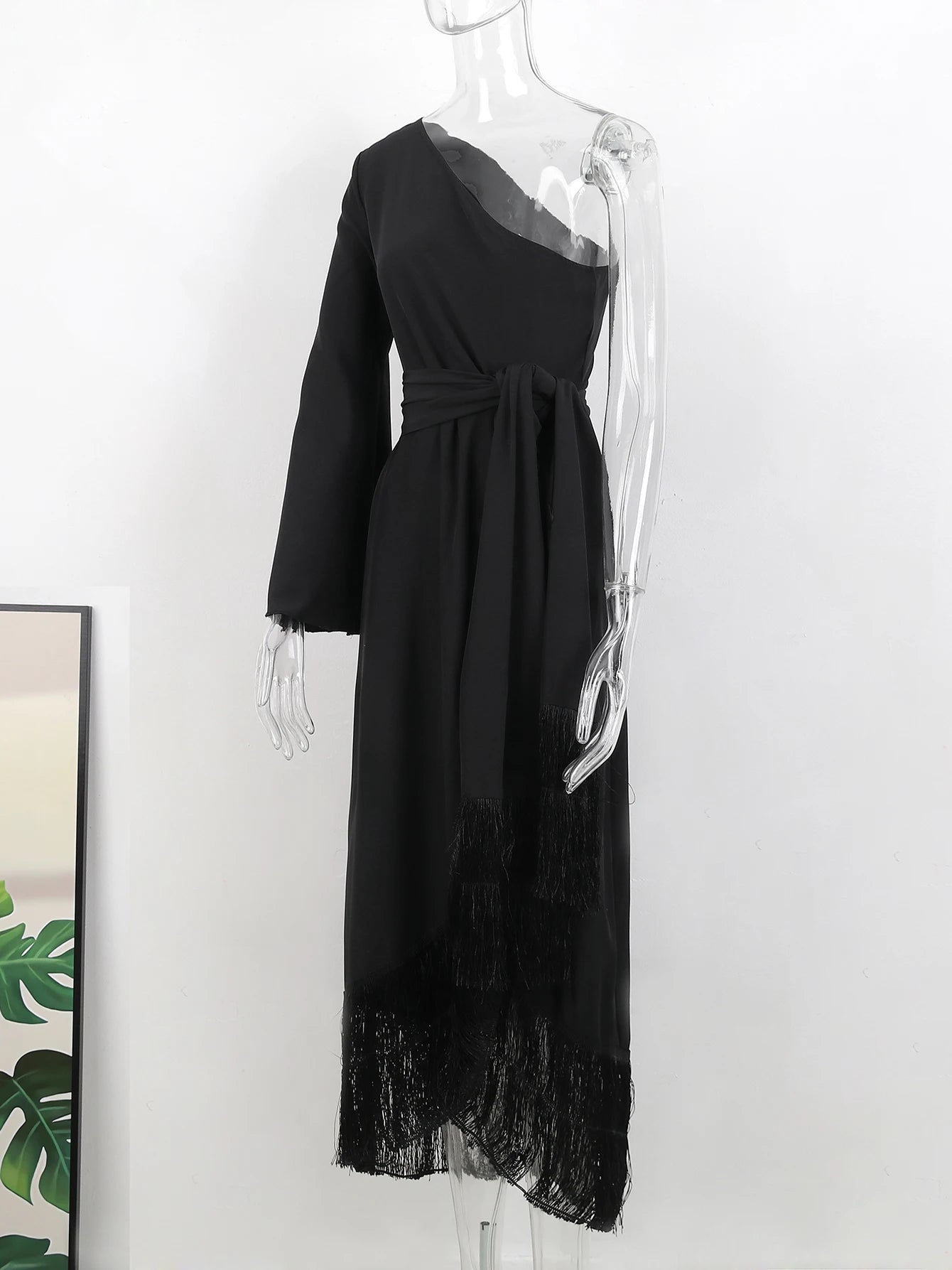 Women's One-Shoulder Long Slit Ruffled Tassel Swing Dress