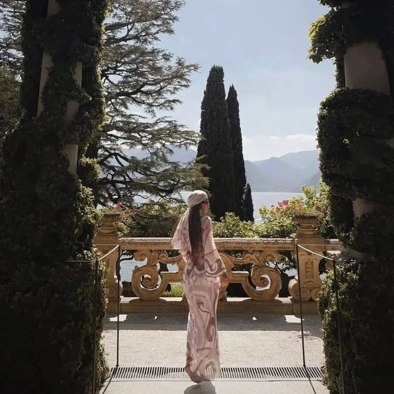 Women's Print One-Piece Swimsuit with Cover-Up - Monokini Set